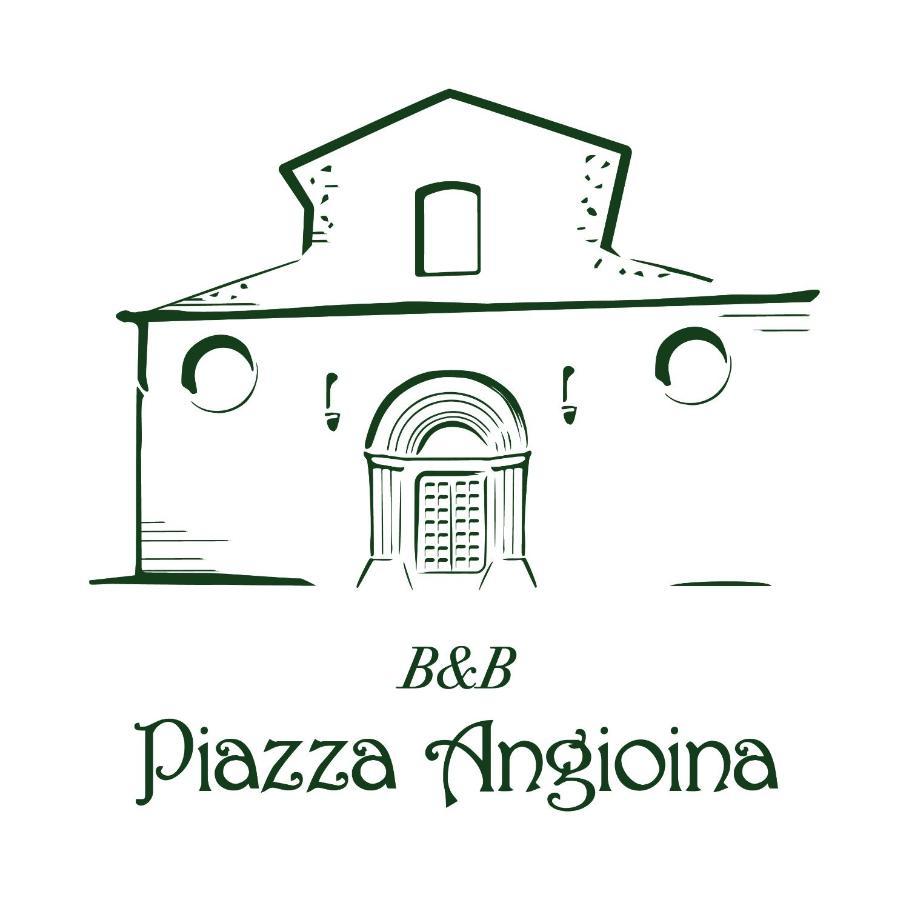B & B Piazza Angioina 拉奎拉 外观 照片