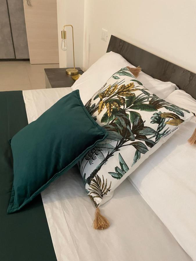 B & B Piazza Angioina 拉奎拉 外观 照片