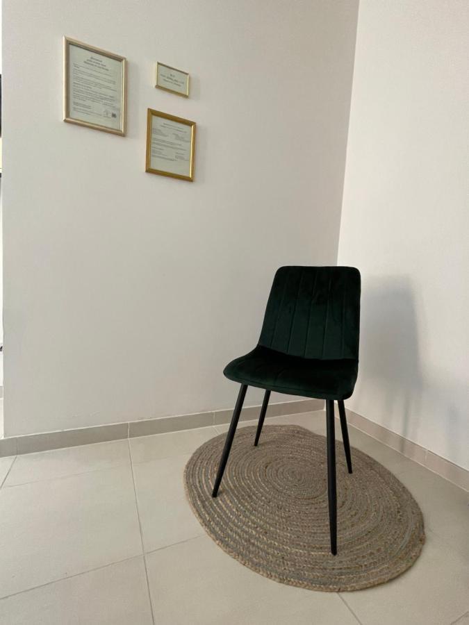 B & B Piazza Angioina 拉奎拉 外观 照片